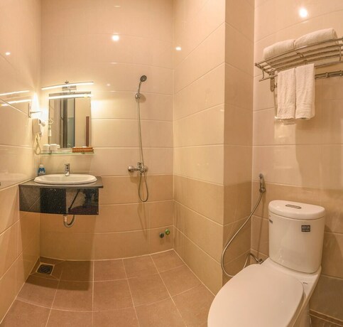 Imagen de la habitación del Hotel Huyen 179. Foto 26