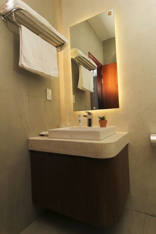 Imagen de la habitación del Hotel Huynh Thao. Foto 14
