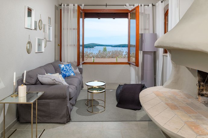 Imagen de la habitación del Hotel Hvar Boutique Villas. Foto 17