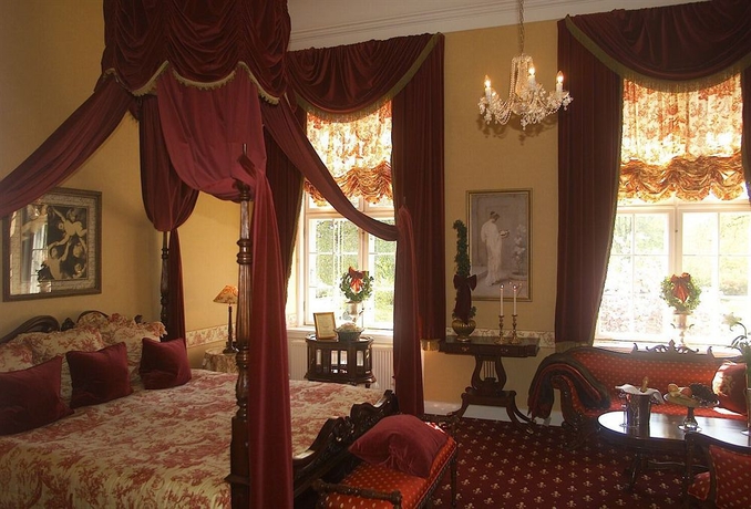 Imagen de la habitación del Hotel Hvedholm Slotshotel. Foto 2