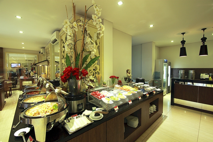 Imagen del bar/restaurante del Hotel Hw Padang. Foto 4