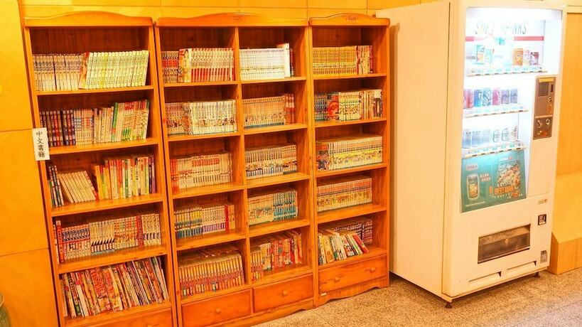 Imagen de los interiores del Hotel Hwa Du. Foto 17