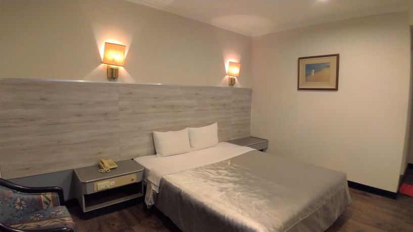 Imagen de la habitación del Hotel Hwa Nan, Tainan. Foto 2