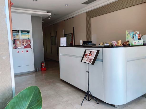 Imagen de los interiores del Hotel Hwa Nan, Tainan. Foto 19