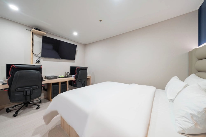 Imagen de la habitación del Hotel Hwajeong jun. Foto 2