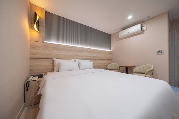 Imagen de la habitación del Hotel Hwajeong jun. Foto 9