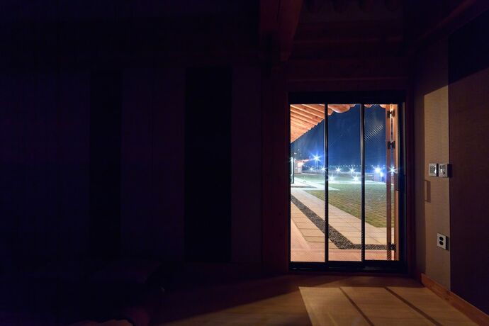 Imagen de la habitación del Hotel Hwarangroo. Foto 30