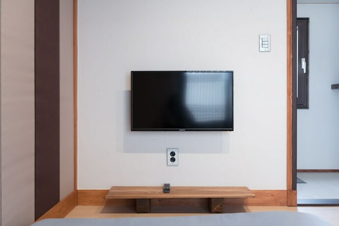 Imagen de la habitación del Hotel Hwarangroo. Foto 32