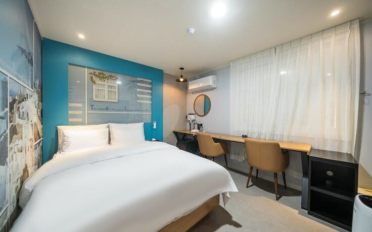 Imagen de la habitación del Hotel Hwaseong Jebudo. Foto 14