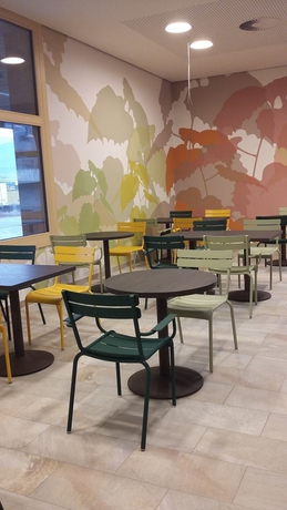 Imagen de los interiores del Hotel Hwest Hall. Foto 17