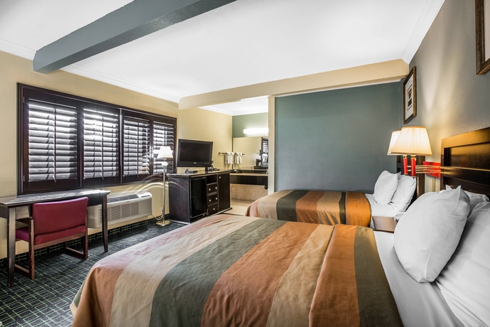 Imagen de la habitación del Hotel H-wood. Foto 7