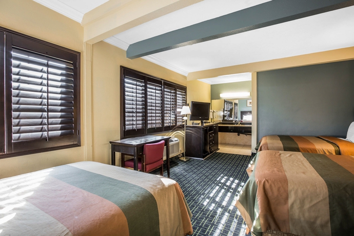 Imagen de la habitación del Hotel H-wood. Foto 8