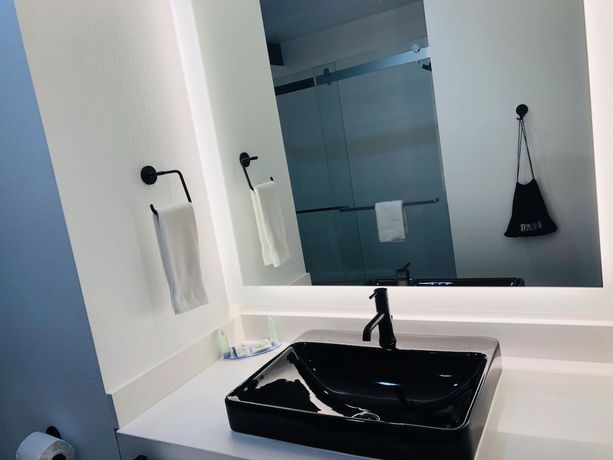 Imagen de la habitación del Hotel Hy-Lo, Ascend Collection. Foto 11