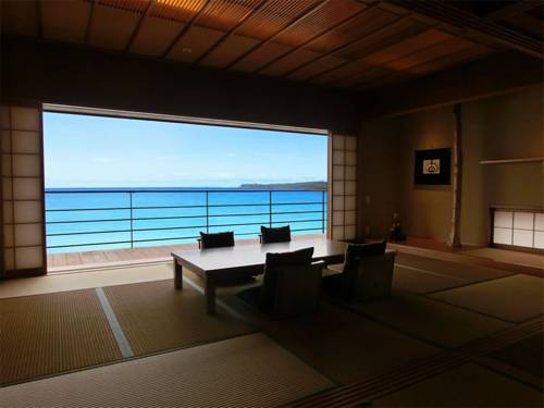 Imagen de la habitación del Hotel Hyakunagaran. Foto 3