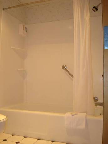 Imagen de la habitación del Hotel Hyannis Inn. Foto 4