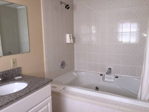Imagen de la habitación del Hotel Hyannis Inn. Foto 8