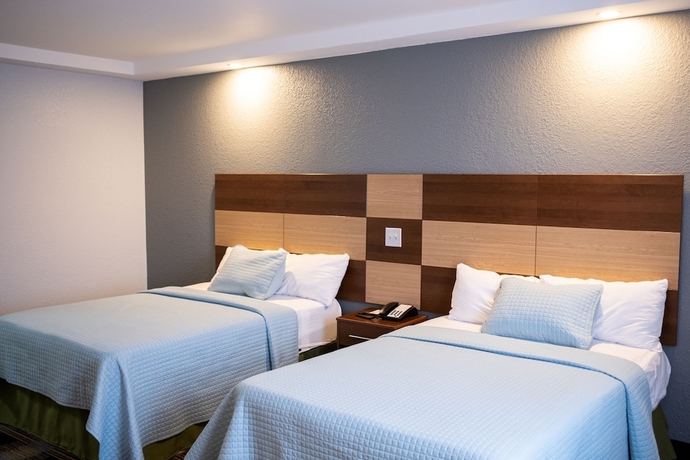 Imagen de la habitación del Hotel Hyannis Plaza. Foto 4