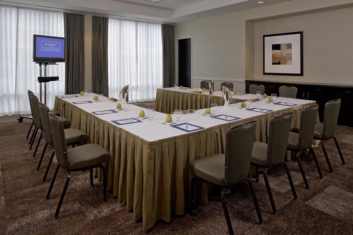 Imagen de los interiores del Hotel Hyatt Centric Arlington. Foto 10