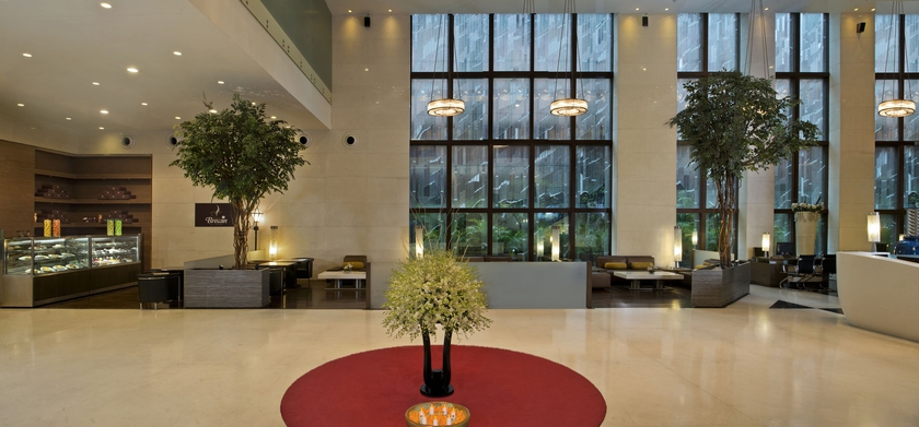 Imagen de los interiores del Hotel Hyatt Centric Ballygunge Kolkata. Foto 10