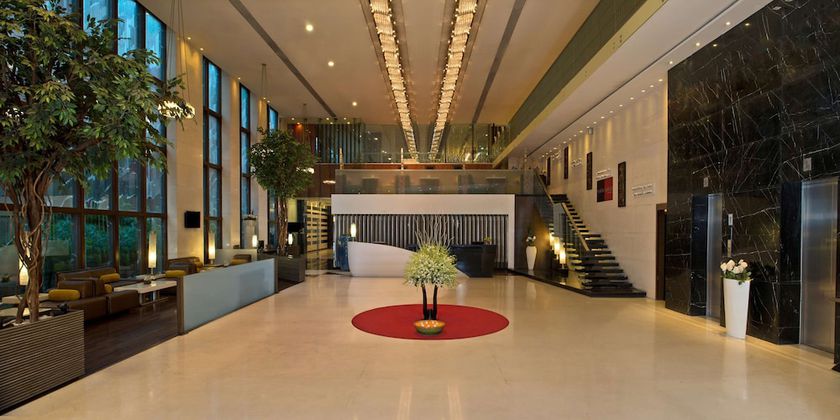 Imagen de los interiores del Hotel Hyatt Centric Ballygunge Kolkata. Foto 17