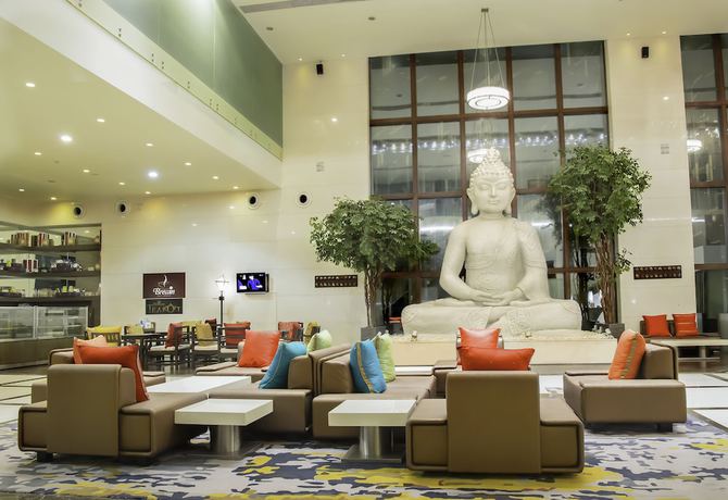 Imagen del bar/restaurante del Hotel Hyatt Centric Ballygunge Kolkata. Foto 1