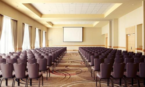 Imagen general del Hotel Hyatt Centric Chicago Ohare. Foto 7