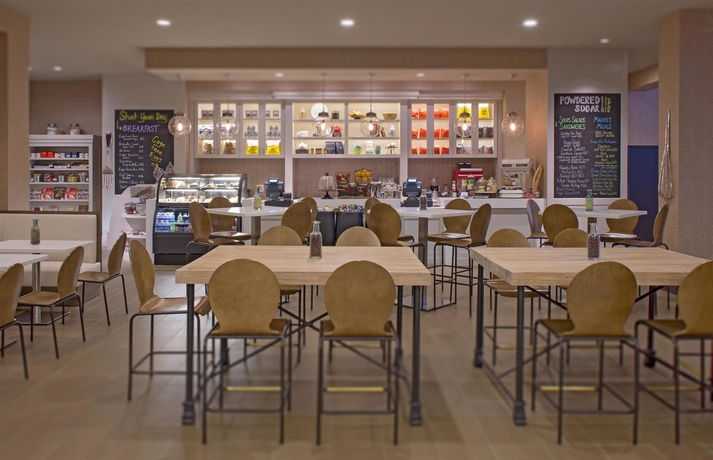 Imagen del bar/restaurante del Hotel Hyatt Centric French Quarter. Foto 3