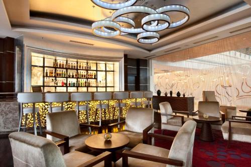 Imagen del bar/restaurante del Hotel Hyatt Centric Janakpuri New Delhi. Foto 4