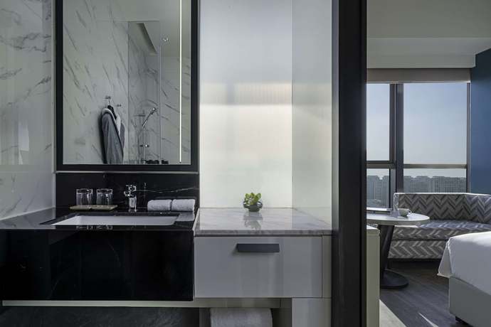 Imagen de la habitación del Hotel Hyatt Centric Lakeside Ningbo. Foto 8