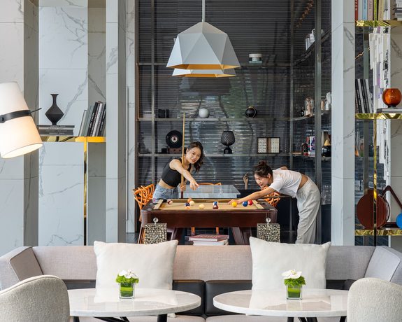 Imagen de los interiores del Hotel Hyatt Centric Lakeside Ningbo. Foto 19