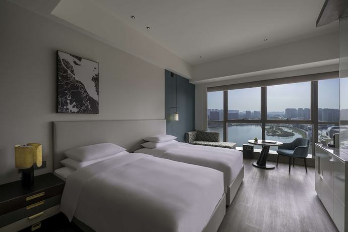 Imagen de la habitación del Hotel Hyatt Centric Lakeside Ningbo. Foto 14