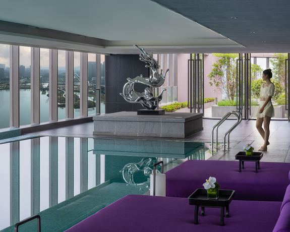 Imagen de la piscina del Hotel Hyatt Centric Lakeside Ningbo. Foto 20