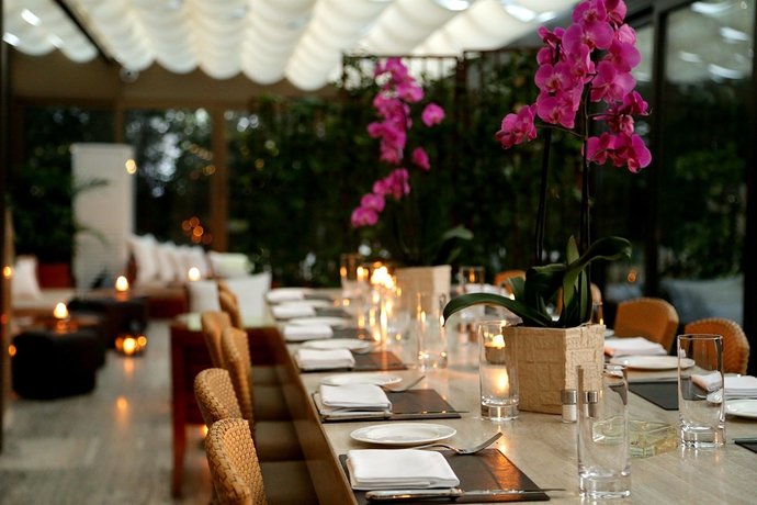 Imagen del bar/restaurante del Hotel Hyatt Centric Levent Istanbul. Foto 2