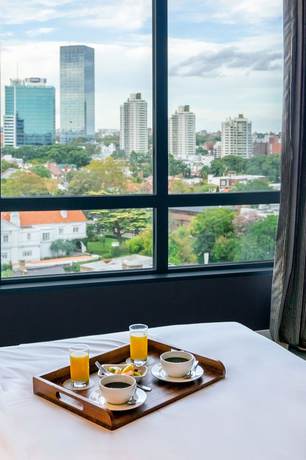 Imagen de la habitación del Hotel Hyatt Centric Montevideo. Foto 9