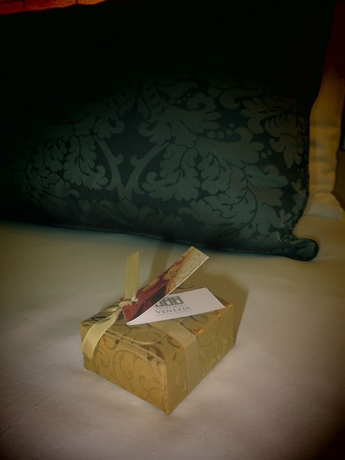 Imagen de la habitación del Hotel Hyatt Centric Murano Venice. Foto 3