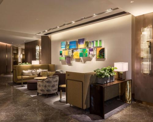 Imagen general del Hotel Hyatt Centric Victoria Harbour Hong Kong. Foto 2