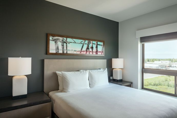 Imagen de la habitación del Hotel Hyatt House Anchorage. Foto 11