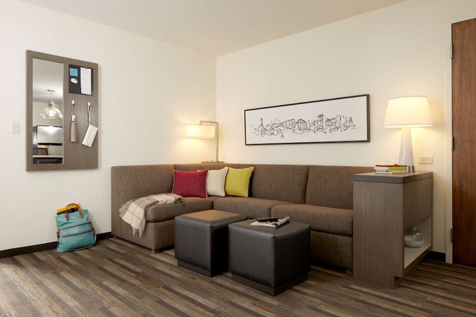 Imagen de la habitación del Hotel Hyatt House Augusta Downtown. Foto 7