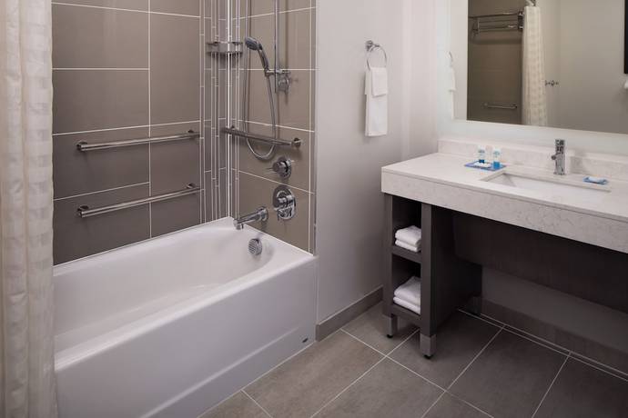 Imagen de la habitación del Hotel Hyatt House Augusta Downtown. Foto 9