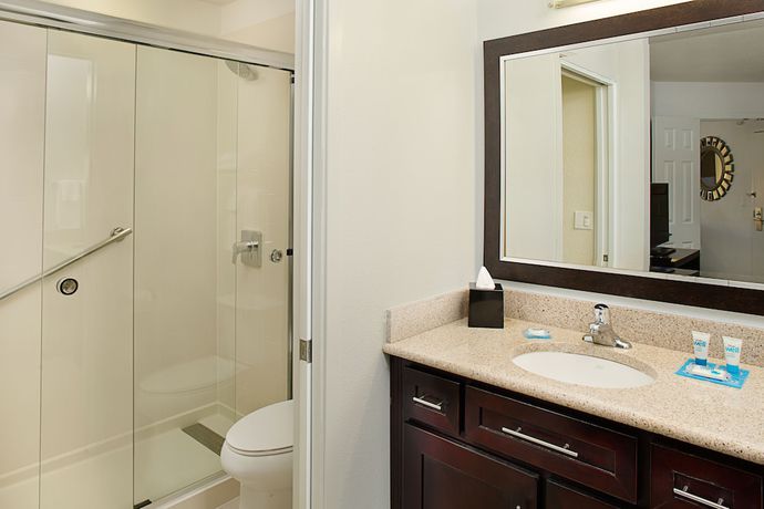 Imagen de la habitación del Hotel Hyatt House Belmont/redwood Shores. Foto 16