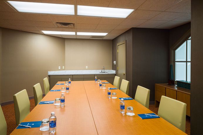 Imagen de los interiores del Hotel Hyatt House Bridgewater. Foto 8