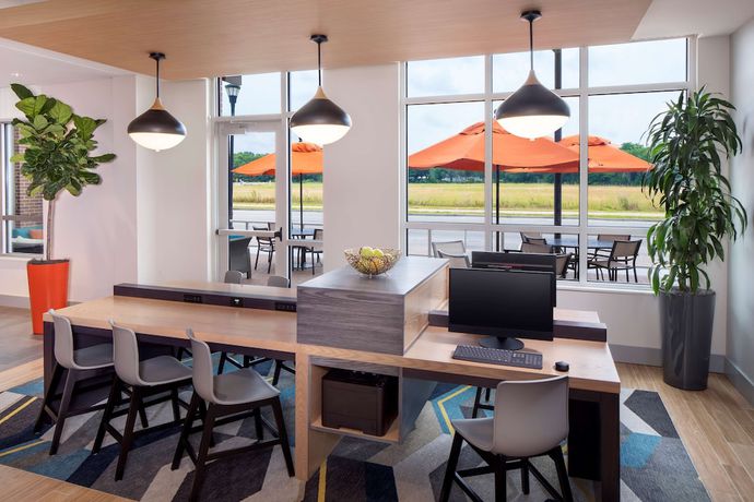 Imagen de los interiores del Hotel Hyatt House Charleston / Mount Pleasant. Foto 16