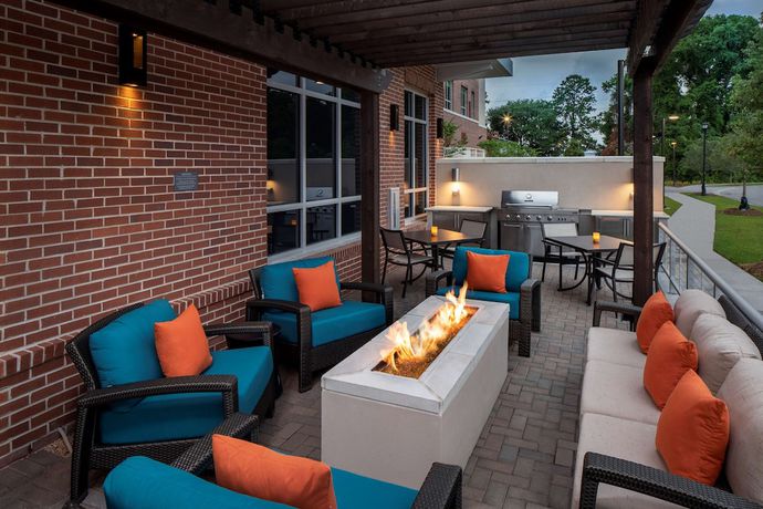 Imagen de los interiores del Hotel Hyatt House Charleston / Mount Pleasant. Foto 17