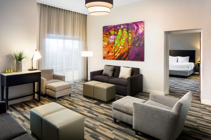 Imagen de la habitación del Hotel Hyatt House Charlotte/center City. Foto 13