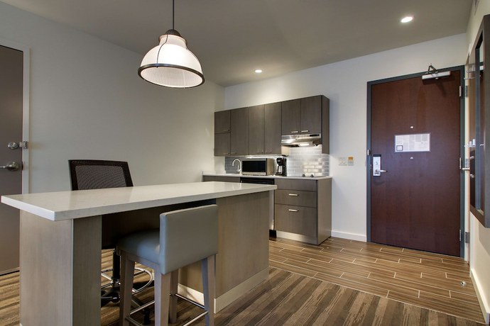 Imagen de la habitación del Hotel Hyatt House Chicago Oak Brook. Foto 9