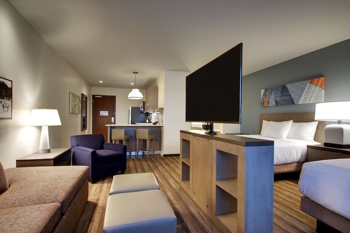 Imagen de la habitación del Hotel Hyatt House Chicago Oak Brook. Foto 10