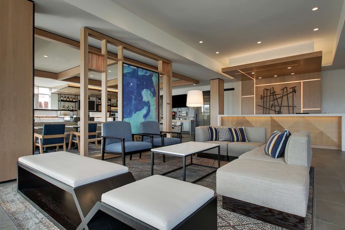 Imagen de los interiores del Hotel Hyatt House Chicago Oak Brook. Foto 17