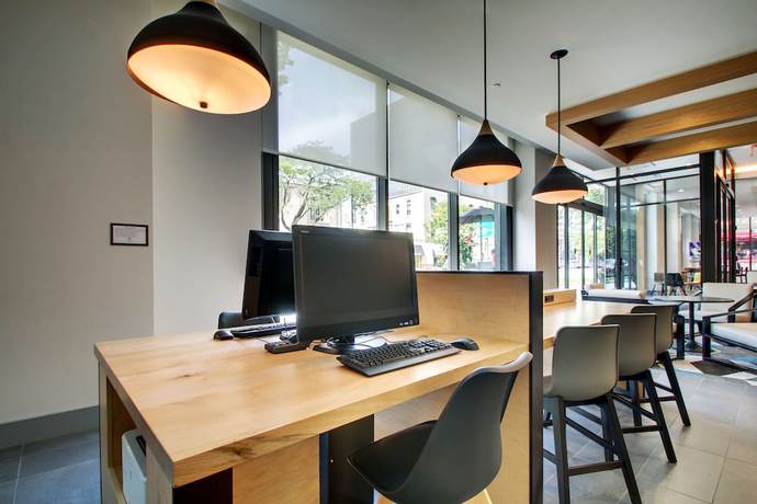 Imagen de los interiores del Hotel Hyatt House Chicago/evanston. Foto 18