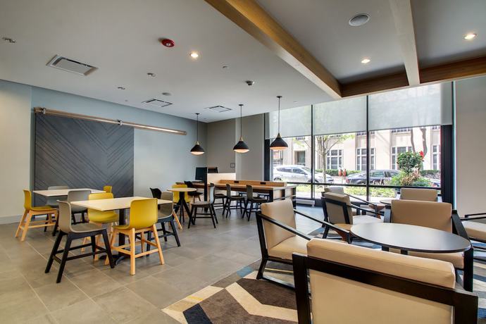 Imagen de los interiores del Hotel Hyatt House Chicago/evanston. Foto 20