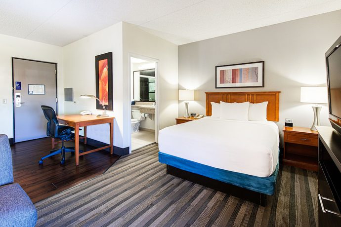 Imagen de la habitación del Hotel Hyatt House Chicago/schaumburg. Foto 9